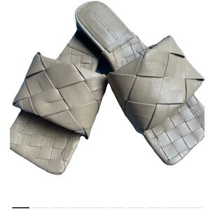 Bottega Veneta Beige Woven Leather Sandals
